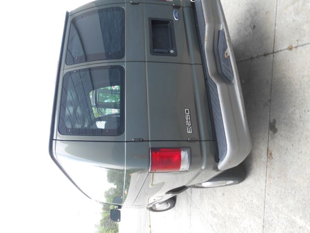 2002 Ford Econoline Manual