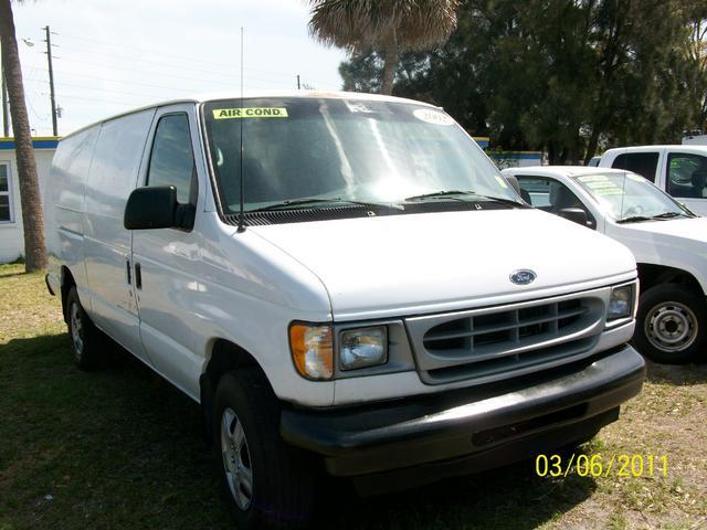 2002 Ford Econoline Unknown