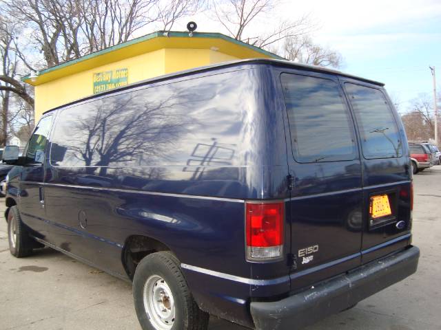 2003 Ford Econoline 2.5i Wagon