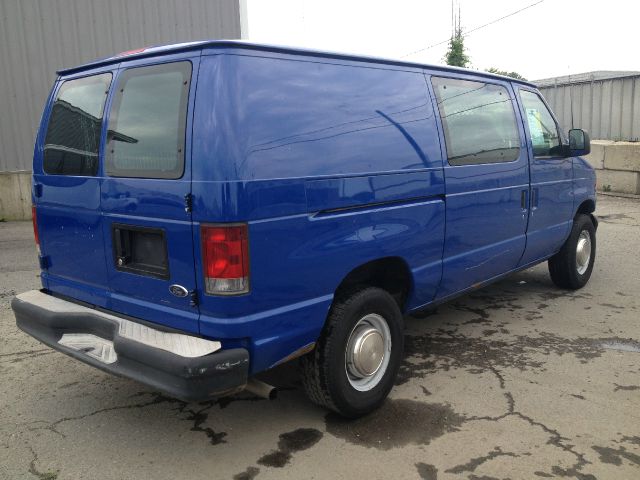 2003 Ford Econoline Awd-turbo