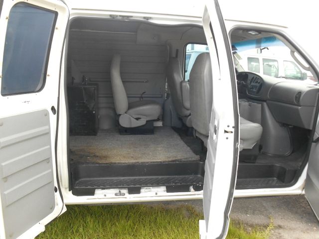 2003 Ford Econoline Carpet Cleaning Vancall NOW