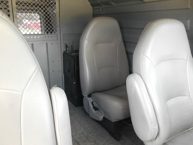 2003 Ford Econoline Carpet Cleaning Vancall NOW