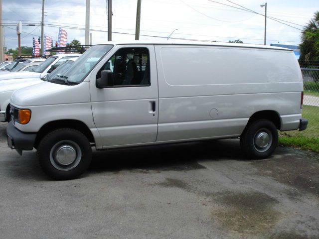 2004 Ford Econoline Awd-turbo