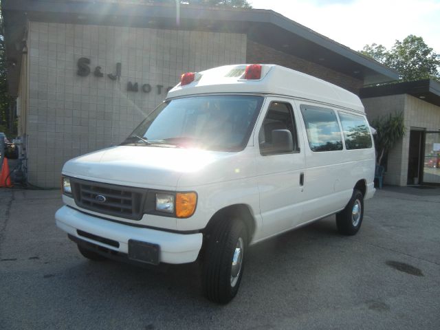 2004 Ford Econoline Awd-turbo