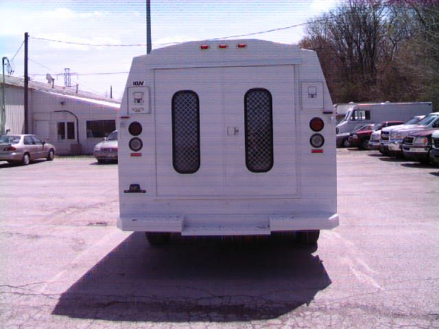 2004 Ford Econoline GT Deluxe Bullitt