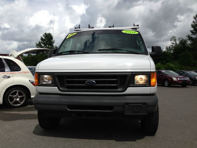 2004 Ford Econoline Awd-turbo