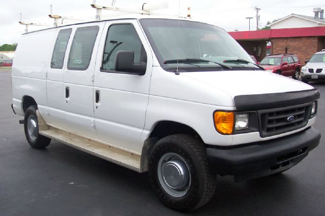 2004 Ford Econoline Super Stock