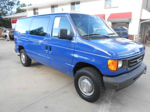 2005 Ford Econoline Awd-turbo