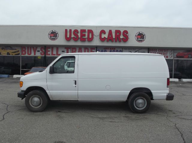 2005 Ford Econoline Awd-turbo