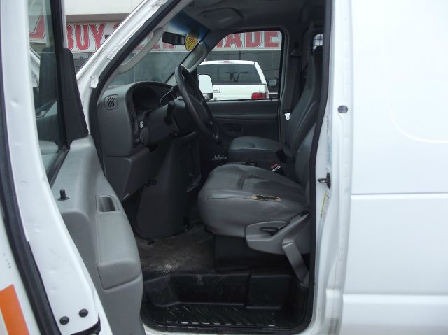 2005 Ford Econoline Awd-turbo