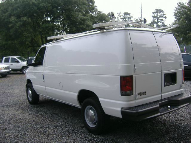 2005 Ford Econoline GT Deluxe Bullitt