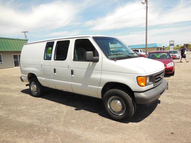 2005 Ford Econoline 2.0T Wolfsburg ED