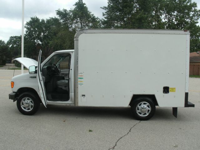 2005 Ford Econoline GT Deluxe Bullitt