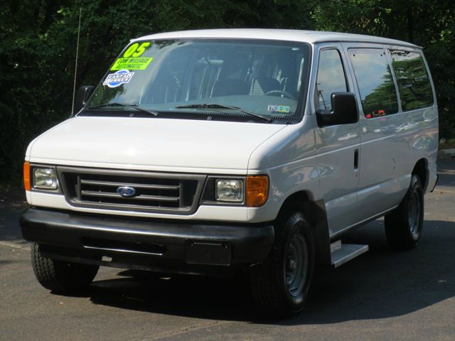 2005 Ford Econoline Awd-turbo