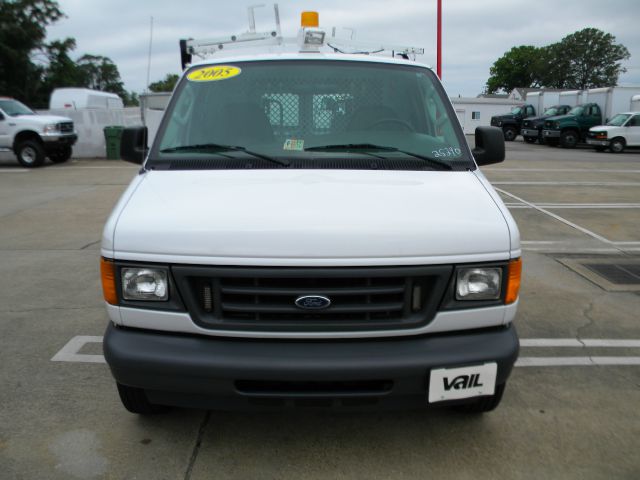 2005 Ford Econoline Awd-turbo