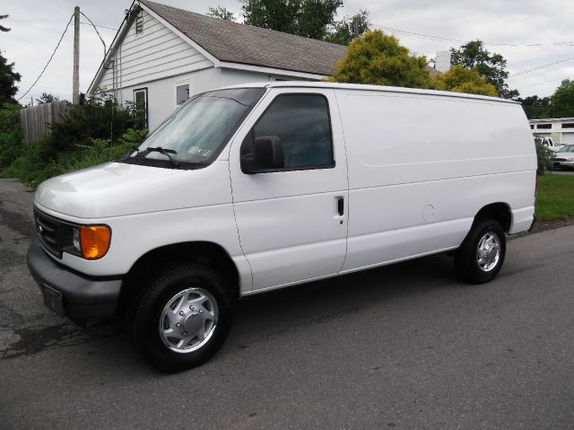 2005 Ford Econoline Awd-turbo