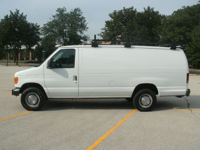 2005 Ford Econoline 4dr 4WD SLE Commercial