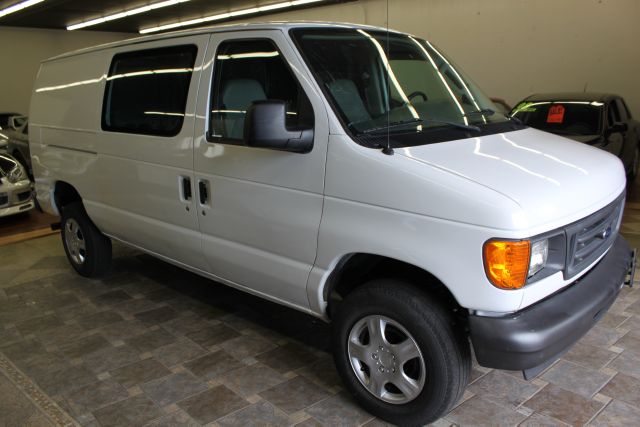 2006 Ford Econoline Awd-turbo