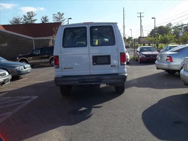 2006 Ford Econoline Awd-turbo