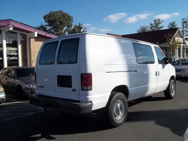 2006 Ford Econoline Awd-turbo