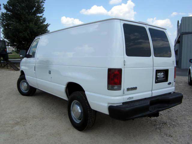 2006 Ford Econoline GT Deluxe Bullitt