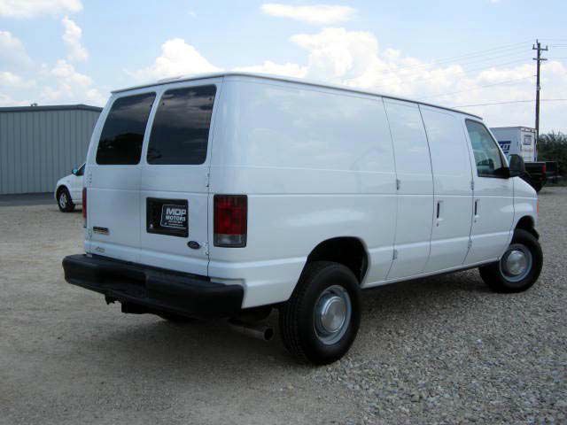 2006 Ford Econoline GT Deluxe Bullitt