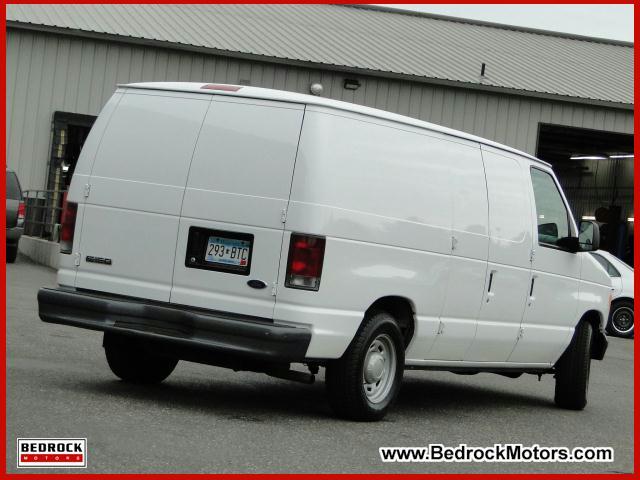 2006 Ford Econoline Unknown