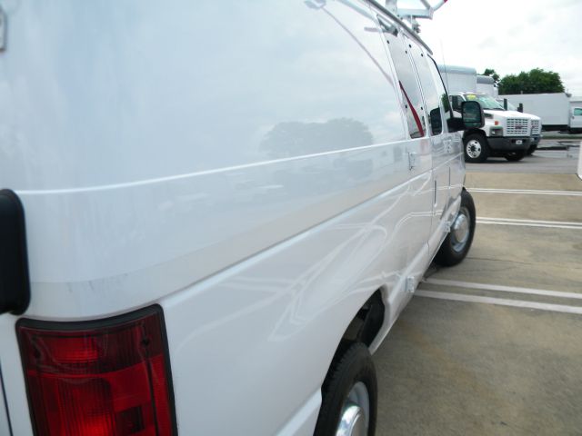 2006 Ford Econoline Awd-turbo