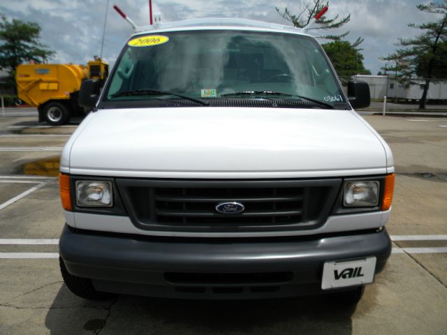 2006 Ford Econoline Awd-turbo