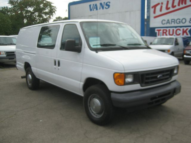 2006 Ford Econoline 4dr 4WD SLE Commercial