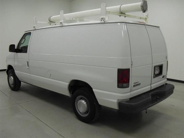 2006 Ford Econoline Unknown