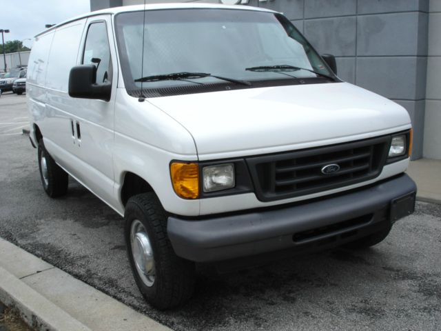 2006 Ford Econoline GT Deluxe Bullitt