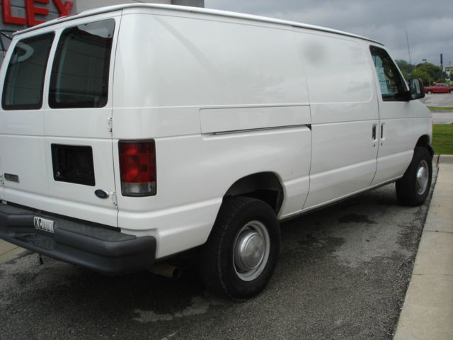 2006 Ford Econoline GT Deluxe Bullitt