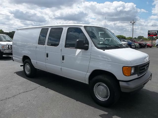 2006 Ford Econoline 2dr I4 Auto EX-L PZEV