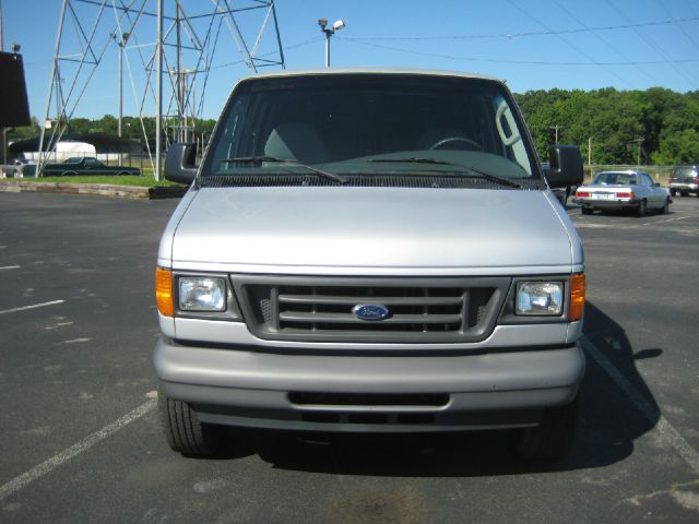 2006 Ford Econoline Awd-turbo