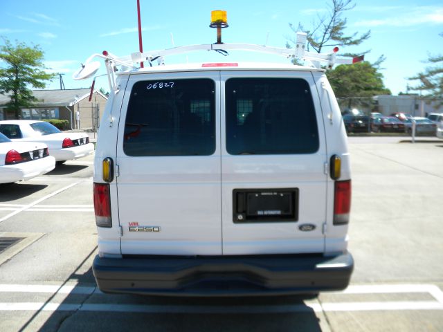 2006 Ford Econoline Awd-turbo