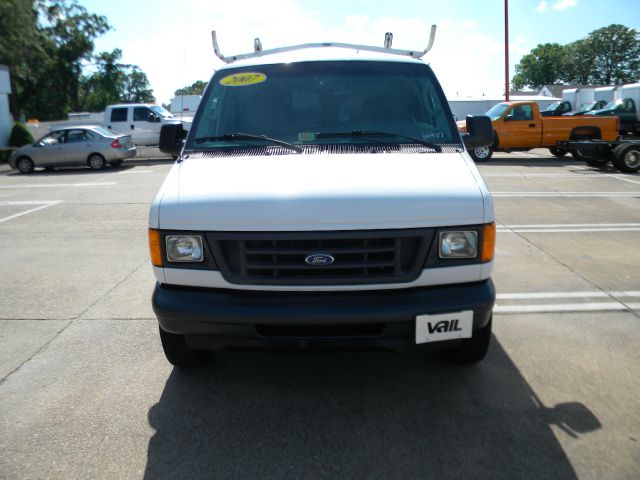 2007 Ford Econoline GT Deluxe Bullitt