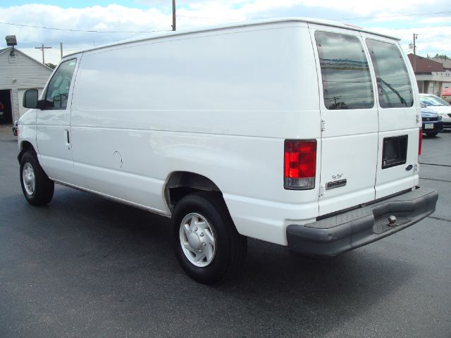 2007 Ford Econoline Awd-turbo