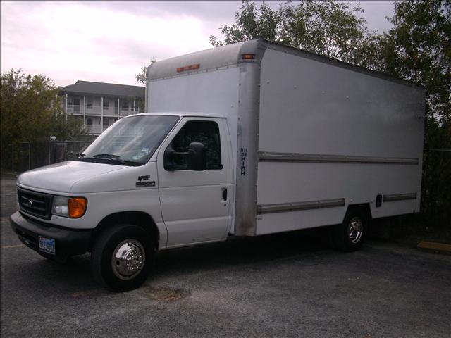 2007 Ford Econoline Unknown