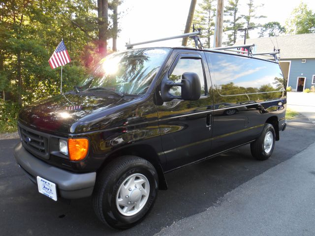 2007 Ford Econoline Xterra X Sport Utility 4D