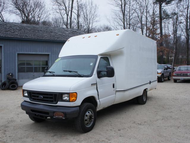 2007 Ford Econoline Base