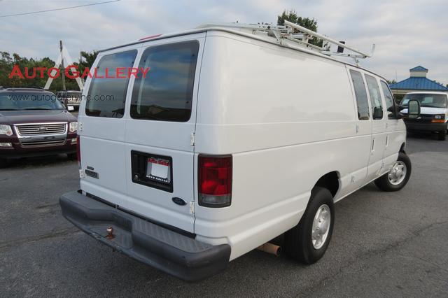 2007 Ford Econoline Unknown