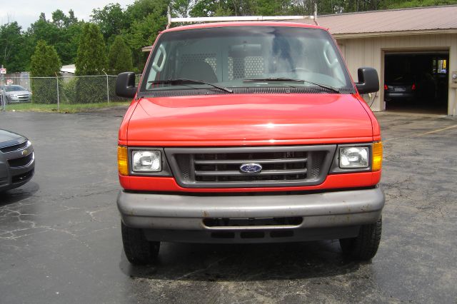 2007 Ford Econoline SE Truck