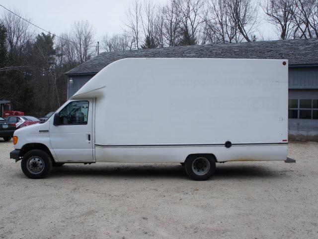 2007 Ford Econoline Base