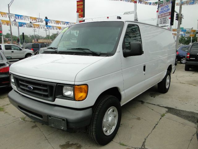 2007 Ford Econoline GT Deluxe Bullitt