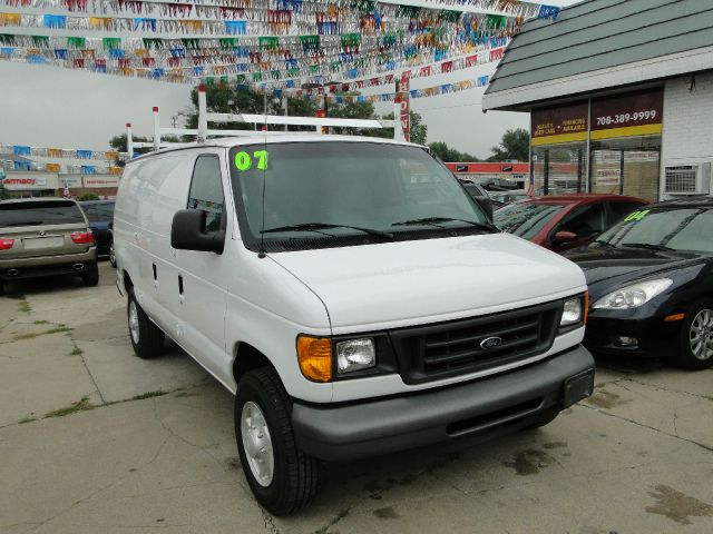 2007 Ford Econoline GT Deluxe Bullitt