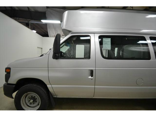 2008 Ford Econoline 4X4 SV W VTP