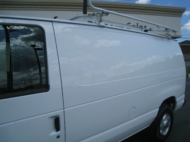 2008 Ford Econoline Awd-turbo