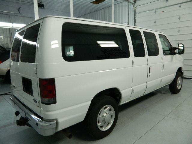 2008 Ford Econoline SE Truck