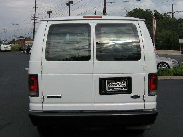 2008 Ford Econoline Unknown